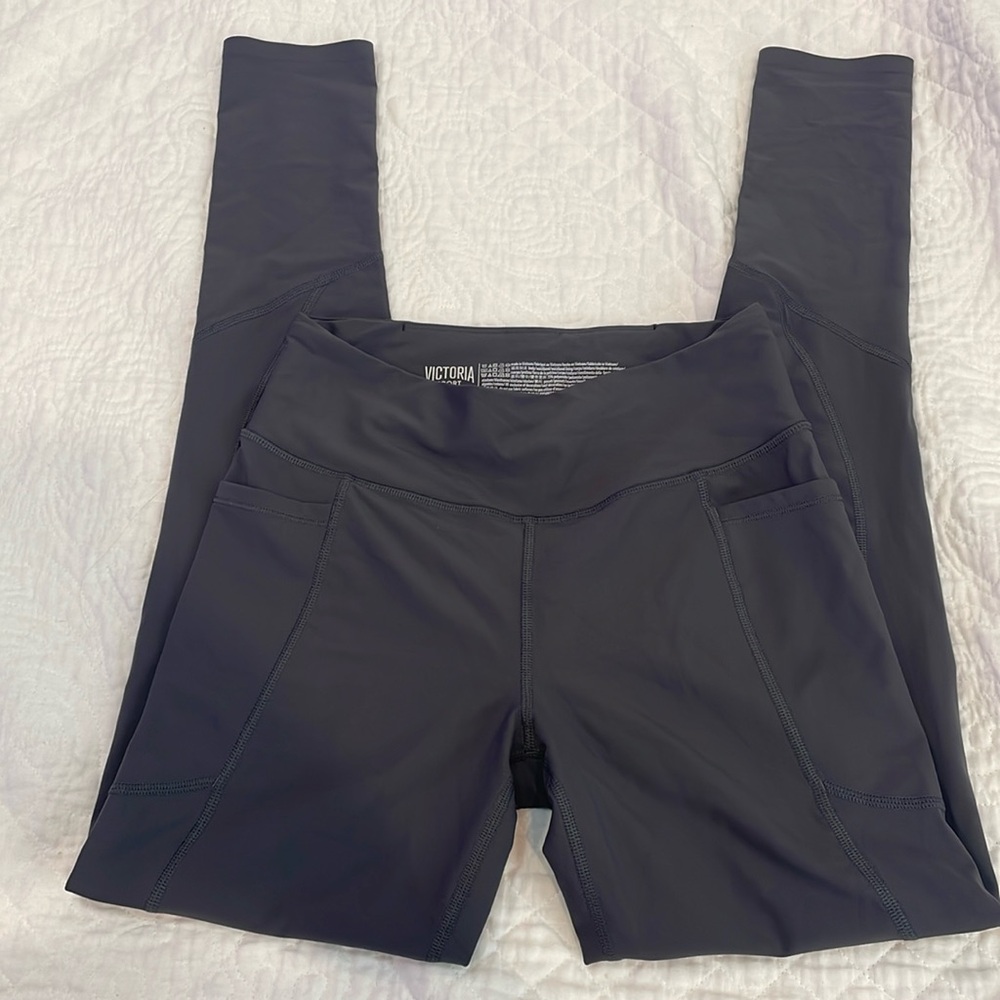 Victoria Sport Leggings‎ Gray S